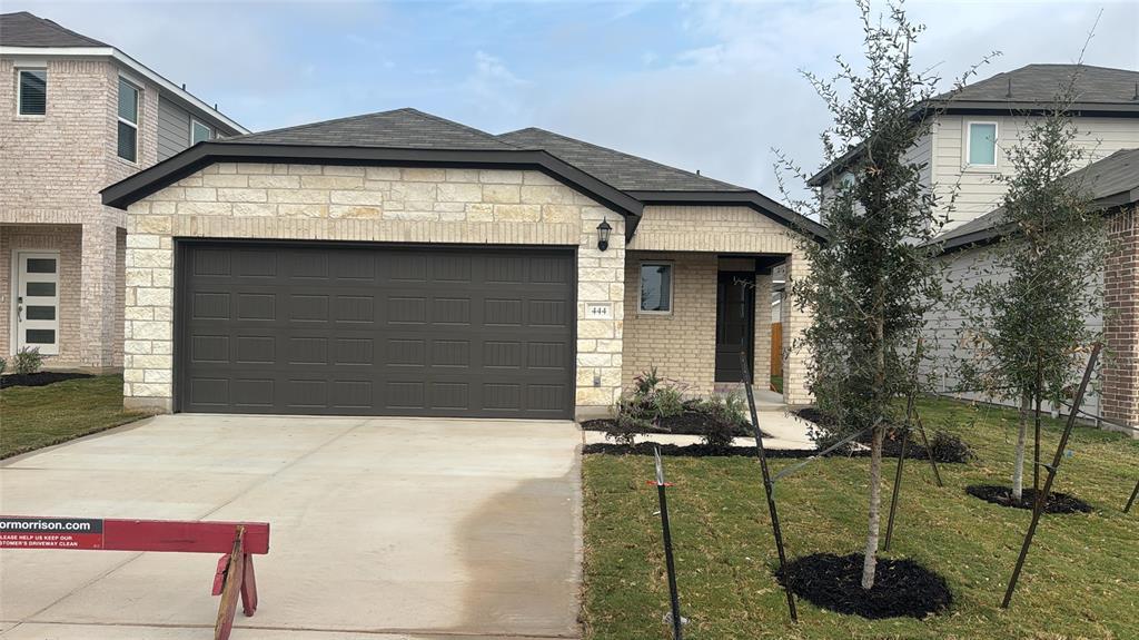 444 Breccia Trl in Liberty Hill, TX - Building Photo