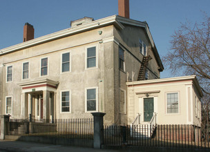 46 S 6th St in New Bedford, MA - Building Photo - Building Photo