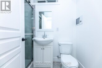 428 Woodfield Rd. in Toronto, ON - Building Photo - Building Photo
