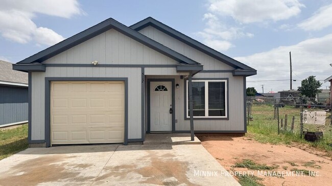 517 44th St in Lubbock, TX - Building Photo - Building Photo