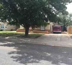 116 Cactus Dr in Levelland, TX - Building Photo - Building Photo