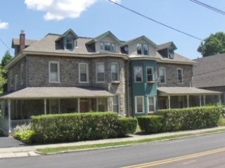 Elkins Park Apartments