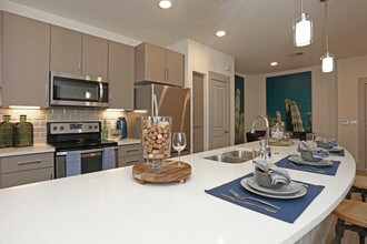 Camden North End in Phoenix, AZ - Foto de edificio - Interior Photo