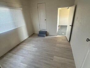 528 Palomar St in Chula Vista, CA - Foto de edificio - Building Photo