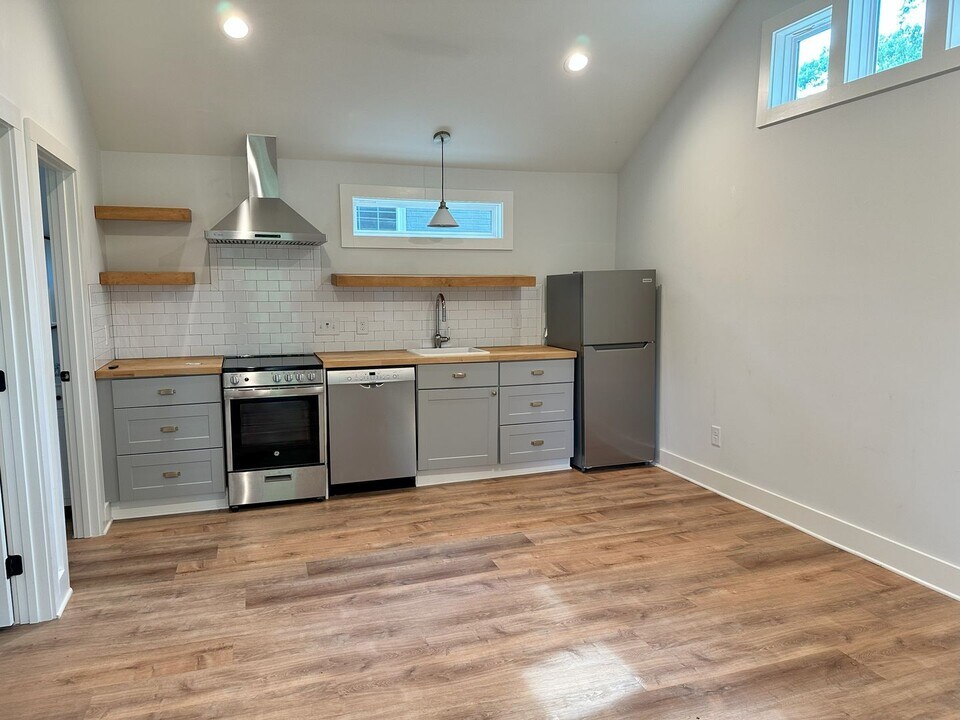 3212 Alabama Ave in Durham, NC - Building Photo