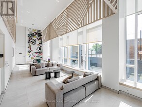 36-2336 Zorra St in Toronto, ON - Building Photo - Building Photo