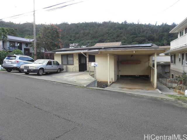 property at 2719 Kamanaiki St