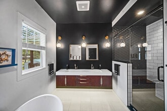 211 Bunker Dr in Schererville, IN - Building Photo - Building Photo