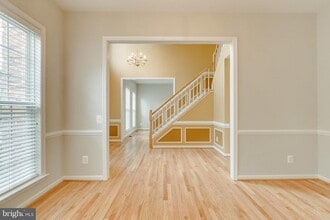 12798 Thacker Hill Ct in Herndon, VA - Building Photo - Building Photo