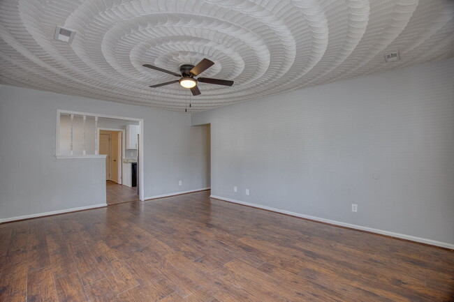 property at 2902 Princeton Ave