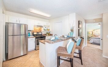 MAA Emerald Coast in Panama City, FL - Building Photo - Building Photo
