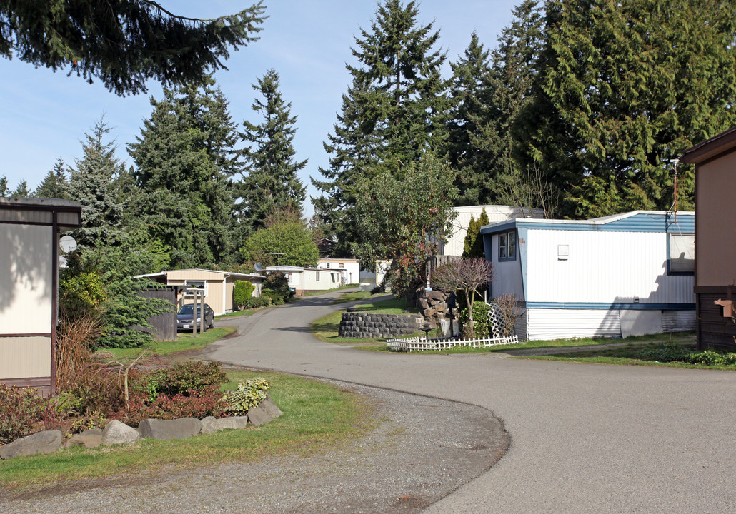 Highline Park in Federal Way, WA - Building Photo