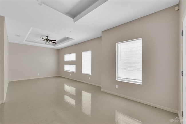 15 S K Center St in McAllen, TX - Building Photo - Building Photo