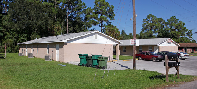 Gray Homes in Moss Point, MS - Building Photo - Building Photo