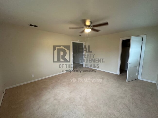 3813 S Washington St in Amarillo, TX - Building Photo - Building Photo