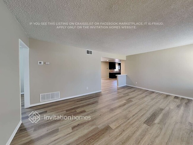 10326 Pendleton St in Riverside, CA - Building Photo - Building Photo