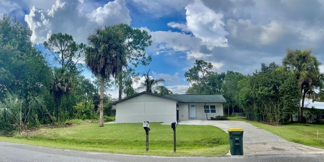 property at 932 Grogan Ave