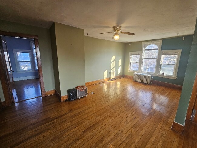 7424 Franklin Ave in Middleton, WI - Building Photo - Building Photo