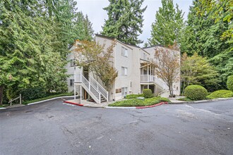 Creekside A in Kirkland, WA - Foto de edificio - Interior Photo