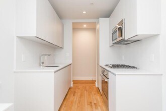 288 Chestnut Hill Ave in Boston, MA - Building Photo - Building Photo