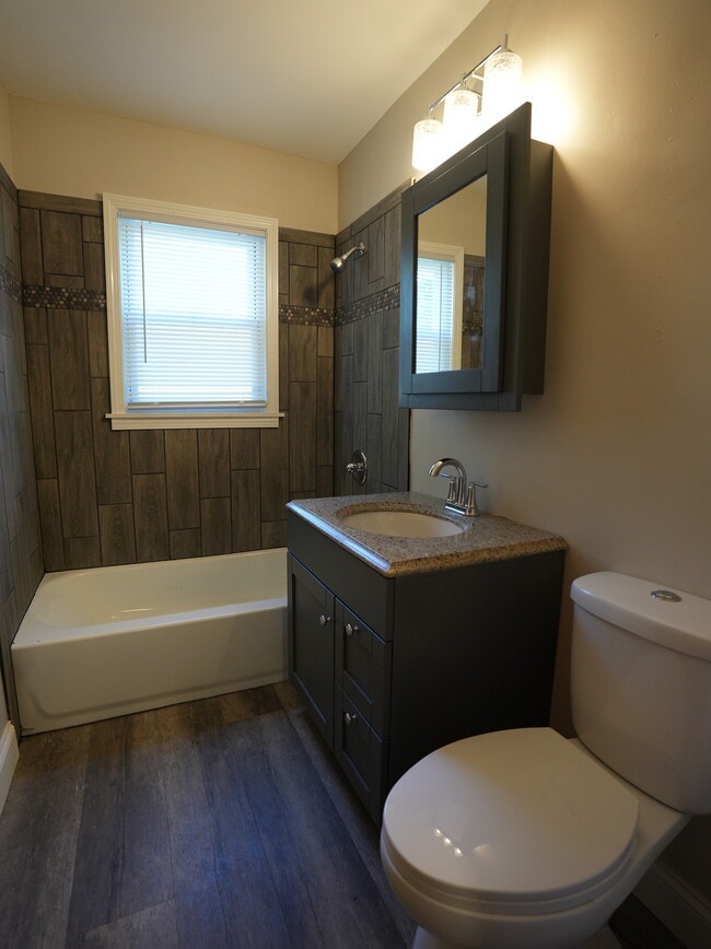 3600 N 63rd St, Unit 3600