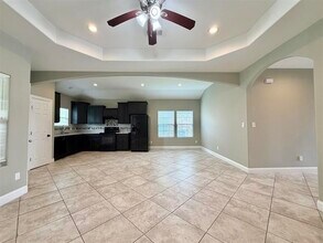 2865 Amber Ave in Groves, TX - Building Photo - Building Photo