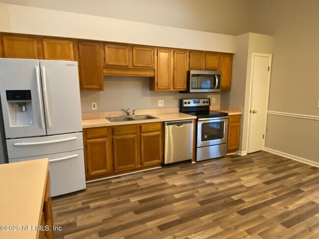 421 Filmore Dr in Jacksonville, FL - Building Photo - Building Photo