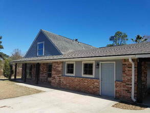 124 Tara Dr in Deridder, LA - Building Photo - Building Photo