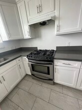 446 W 126th St in Los Angeles, CA - Foto de edificio - Building Photo