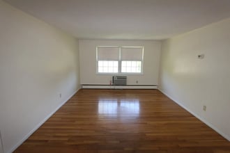 36 Westland St in Brockton, MA - Building Photo - Building Photo