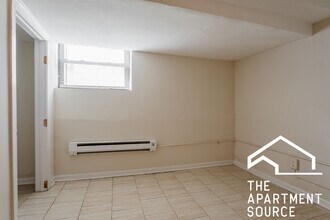 2886 N Clark St in Chicago, IL - Building Photo - Building Photo