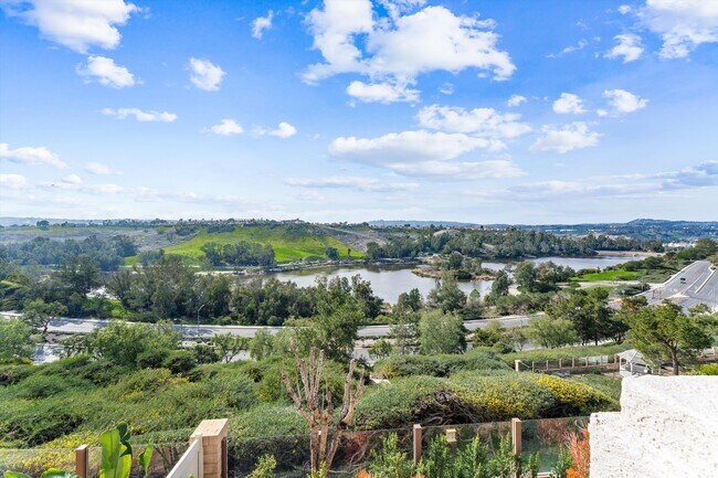 28733 La Siena, Unit Sunset View - Furnished in Laguna Niguel, CA - Foto de edificio - Building Photo