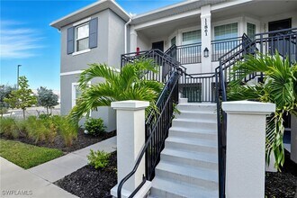 11861 Venetian Lagoon Dr in Ft. Myers, FL - Building Photo - Building Photo