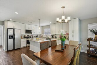 1006 Glacier Hill Dr in Houston, TX - Building Photo - Building Photo