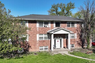 Trenton House Apartments in Indianapolis, IN - Building Photo - Building Photo