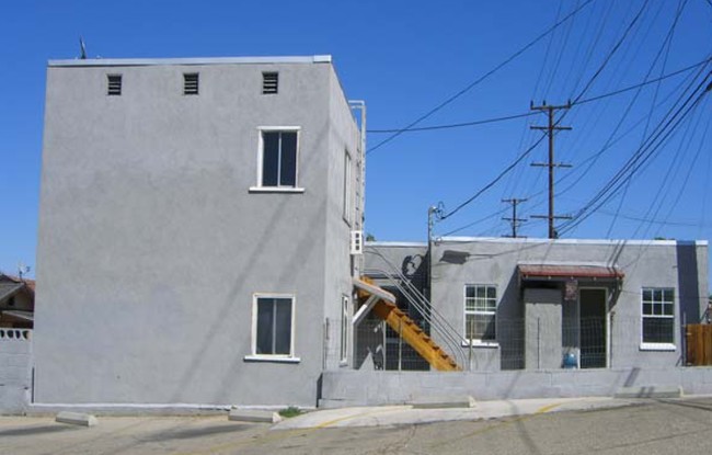 120 E Williams St in Barstow, CA - Building Photo - Building Photo