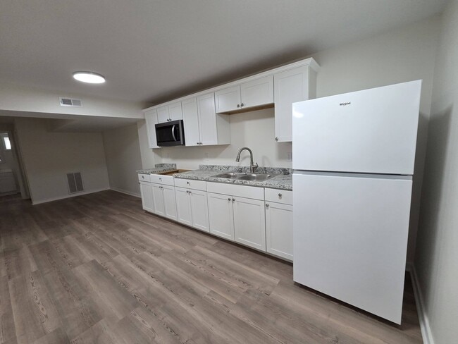 property at 5506 Campbell Ave