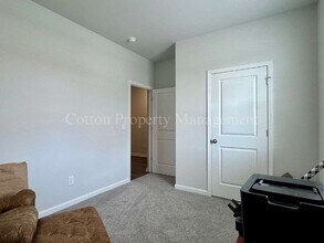 816 Delta Ct in Wilmington, NC - Building Photo - Building Photo