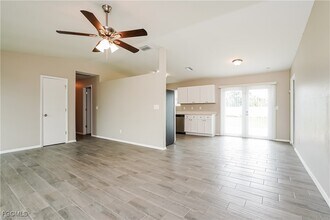 1421 NE 18th Ave in Cape Coral, FL - Building Photo - Building Photo