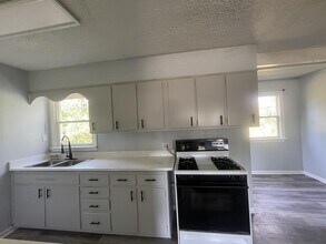 3852 Sandusky St in Hobart, IN - Building Photo - Building Photo