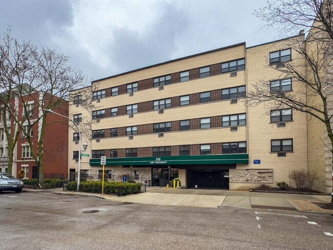property at 535 W Surf St