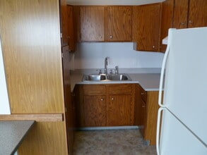 1303 Jenkins St, Unit 2E and 2W in Endicott, NY - Building Photo - Building Photo