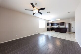 6981 S Blue Hills Dr in Buckeye, AZ - Building Photo - Building Photo