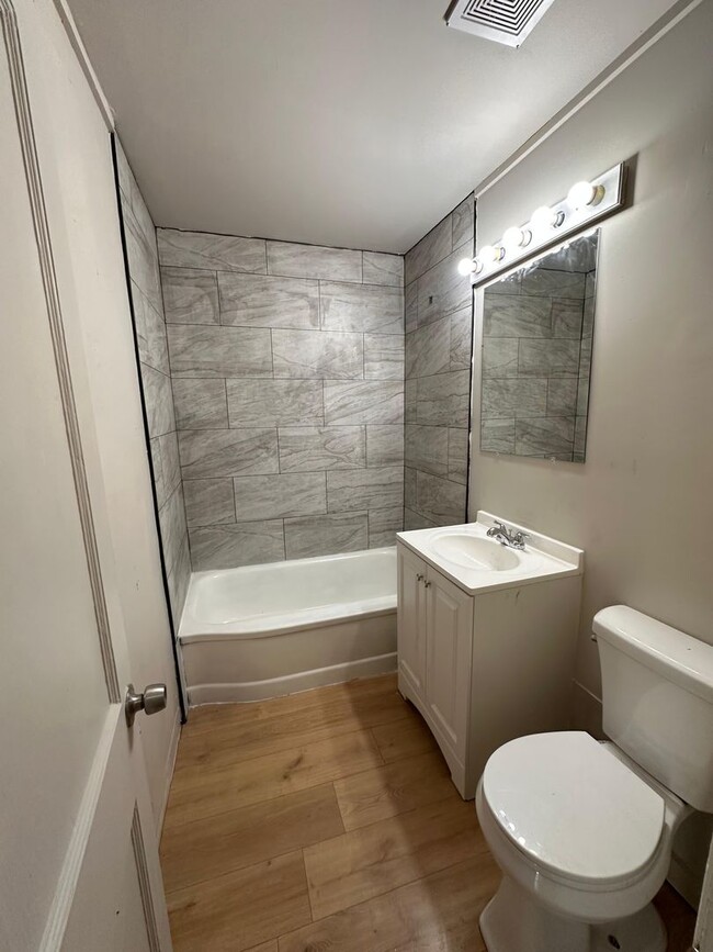 3332 Norton Ave in Kansas City, MO - Building Photo - Building Photo