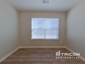 42 Denali Cir in Elgin, SC - Building Photo - Building Photo