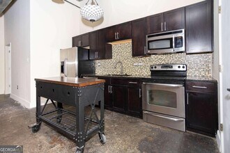 659 Auburn Ave NE, Unit 235 in Atlanta, GA - Building Photo - Building Photo