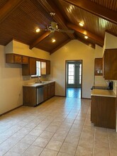 1306 Westmeadow Dr, Unit 4 in Beaumont, TX - Building Photo - Building Photo