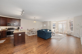 1415 S Halsted St in Chicago, IL - Building Photo - Building Photo