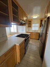 21 Thornton Ave. in Venice, CA - Building Photo - Interior Photo