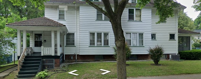 485 Sawyer St, Unit 1